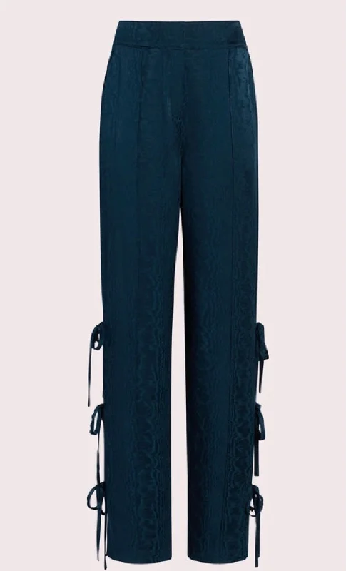 Street Letter Style Cinq a Sept keaton pant