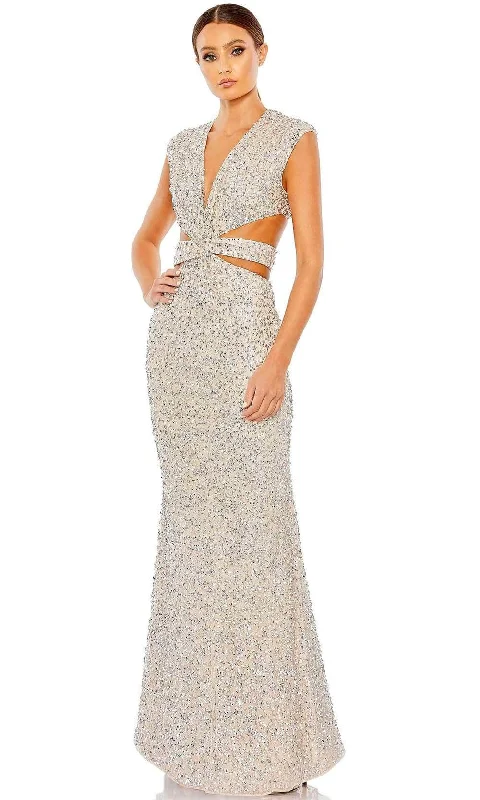Boutique display Mac Duggal 10919 - Sleeveless Sequin Long Dress