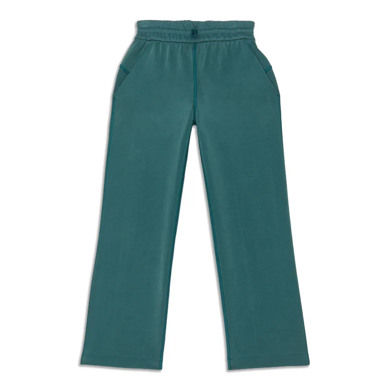 Innovative Design Softstreme High-Rise Straight-Leg Cropped Pant - Resale
