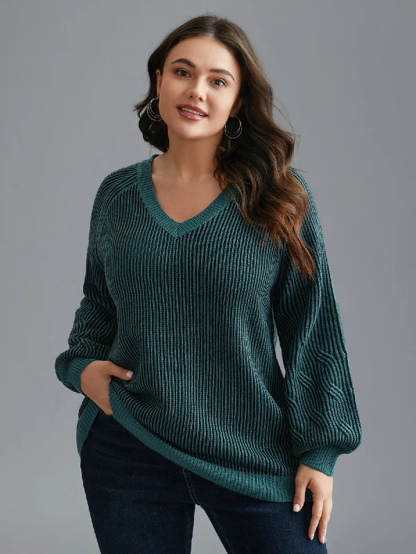 Warm and substantial Cable Knit V-Neck Raglan Sleeve Pullover