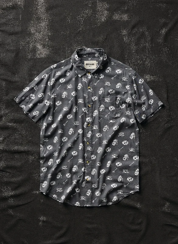 Wandering freely Cereal Killer Button-Up