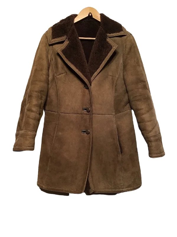 Trendy and versatile Mid Length Shearling Coat (Women's Size L)