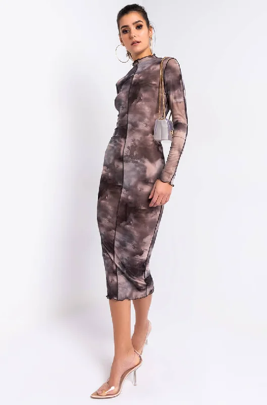 Boutique display HEAD IN THE CLOUDS MESH MIDI DRESS BLACK MULTI