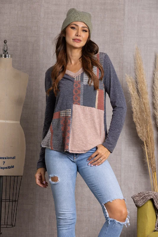 Comfortable down CHARCOAL PATCH PRINT V-NECK TOP TC12505