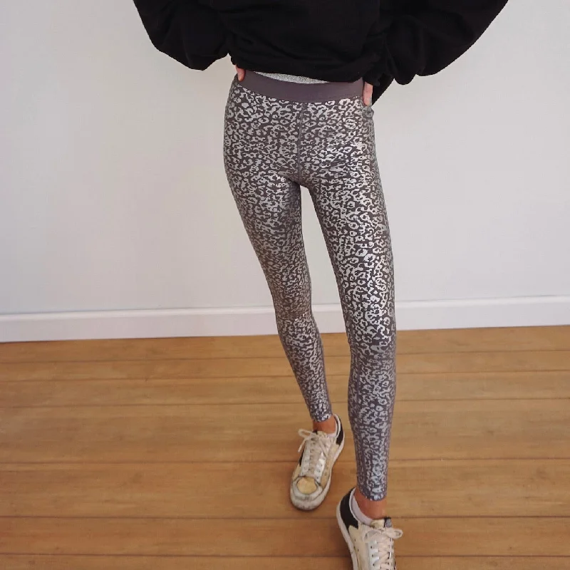 Street Casual Style Silver Cheetah Print Leggings