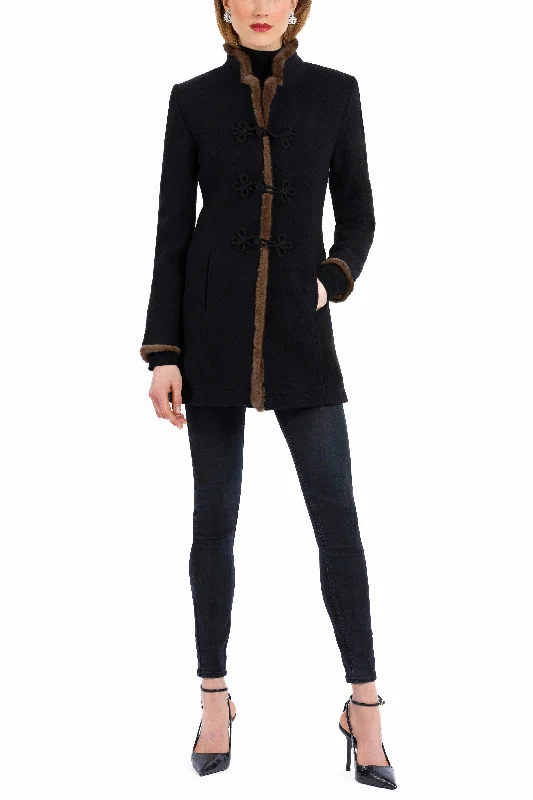 Hooded design Long blazer from authentic boiled wool with natural mink