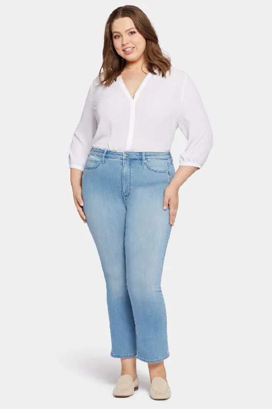 Elegant and noble Slim Bootcut Ankle Jeans In Plus Size - Lustre