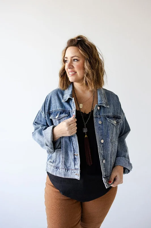 Comfortable and simple OVERSIZED CROPPED DENIM JACKET