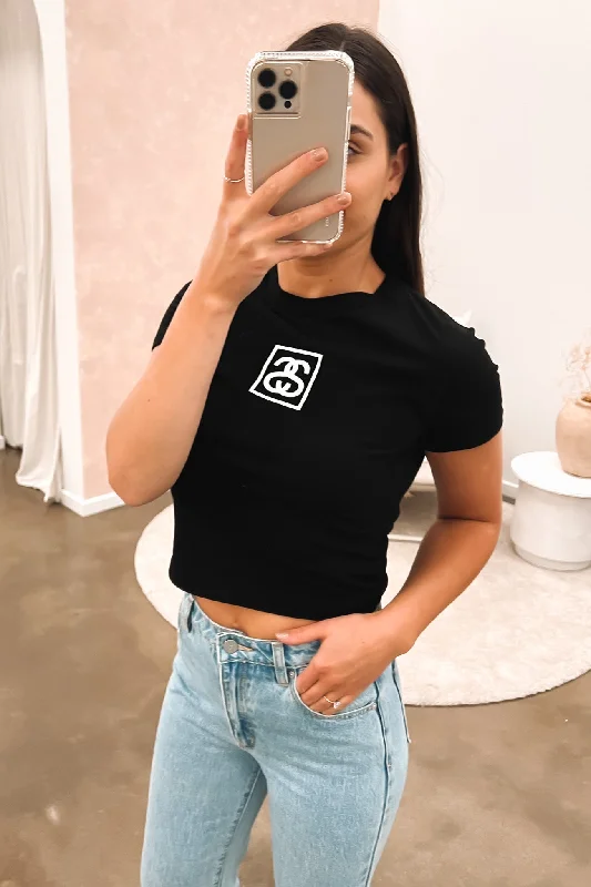 Street Style Square Slim Tee Black