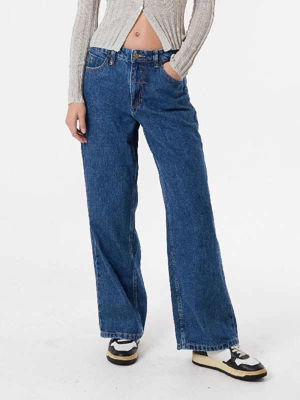 Mid-length Style Billie Low Loose Jean - Rinsed Blues