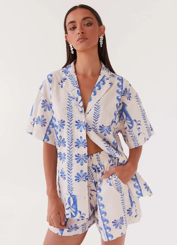 Independent design Sweet Relief Linen Oversized Shirt - Floral Wave