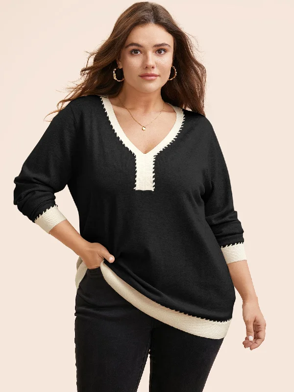 Black And White Style Supersoft Essentials V Neck Contrast Crochet Pullover