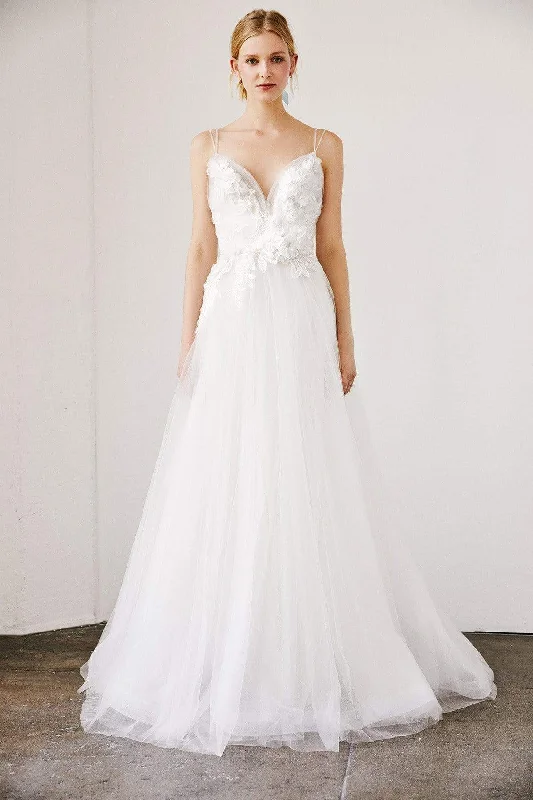Sports Yoga Style Tadashi Shoji - Conradina Tulle Applique Gown