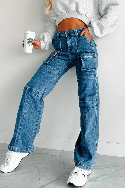 Trendy and versatile Elway Risen High Rise Cargo Jeans (Medium)