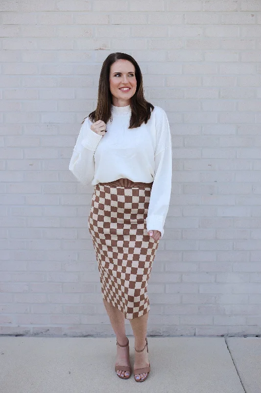 Street Graffiti Design Start Your Engines Checkered Midi Skirt