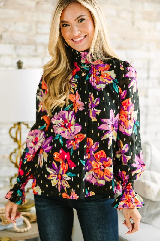 Street Sports Shoes Fate: Keep It Up Black Floral Blouse