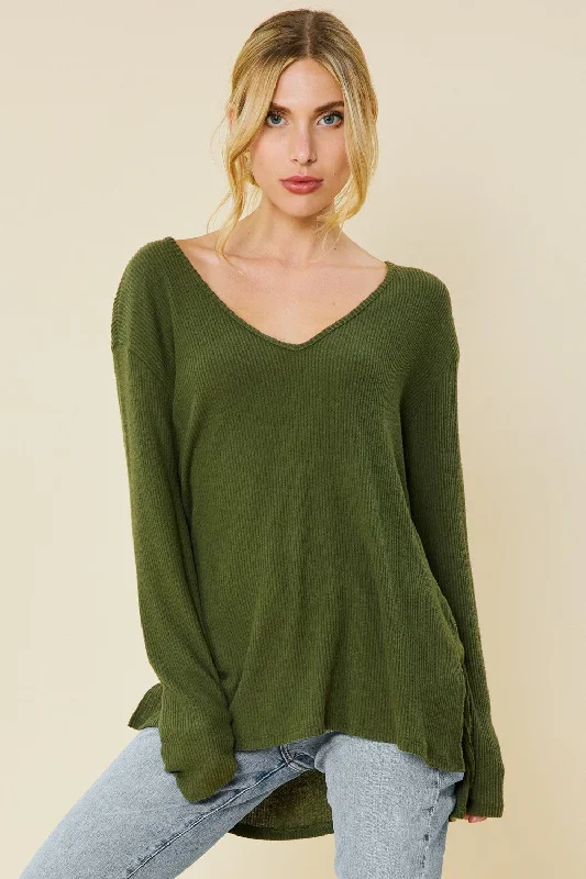 Printed pattern OLIVE V-NECK SOFT TOUCH RIB KNIT TOP FSLST3067