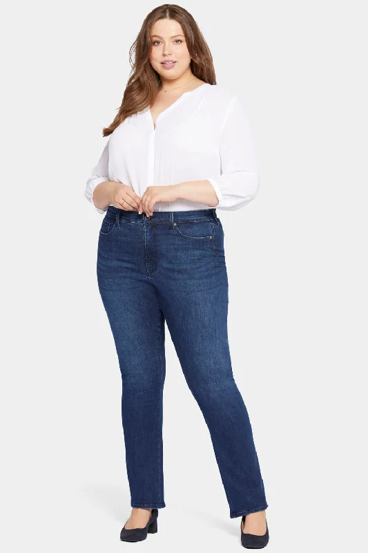 Ultra-lightweight Le Silhouette Slim Bootcut Jeans In Plus Size - Marvelous