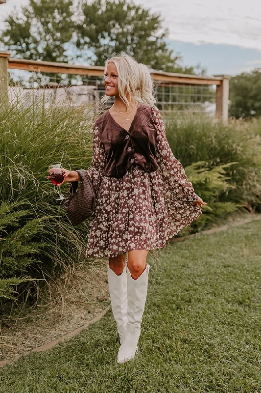 Sports fitness shoes Uptown Cafe Floral Mini Dress in Chestnut