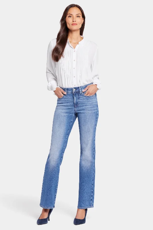 Fashionable and versatile Blake Slim Flared Jeans In Petite - Stunning