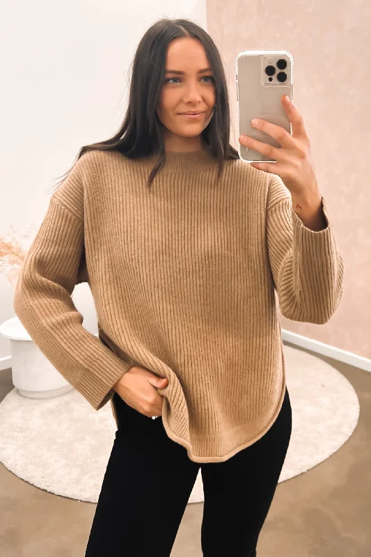 Sports Casual Style Oslo Knit Brown