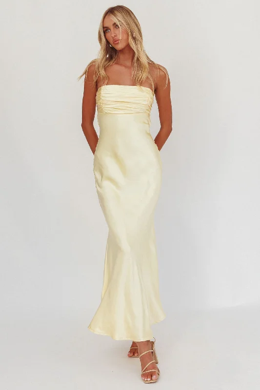 Sports Functional Style Moon Song Strapless Laced Back Dress Sun