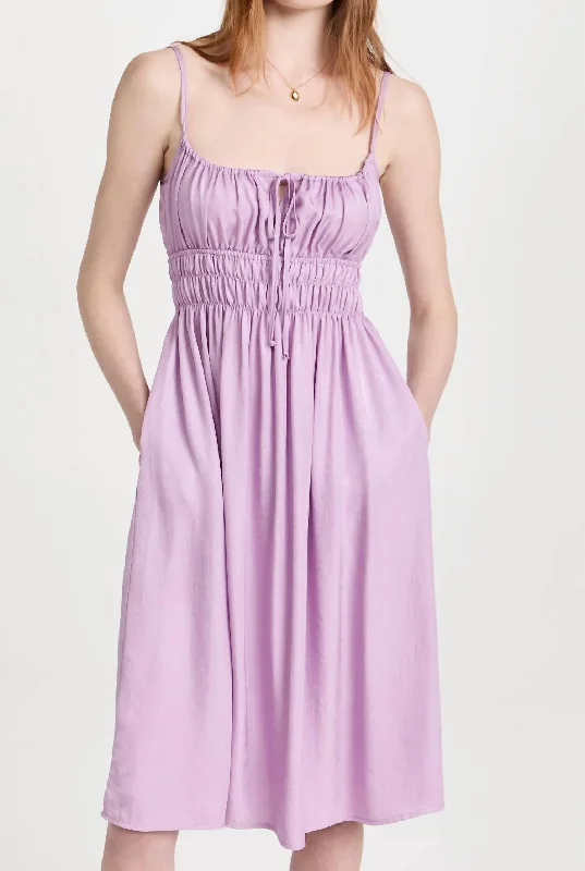 Fashionable and versatile Gabriela Dress In Lilac
