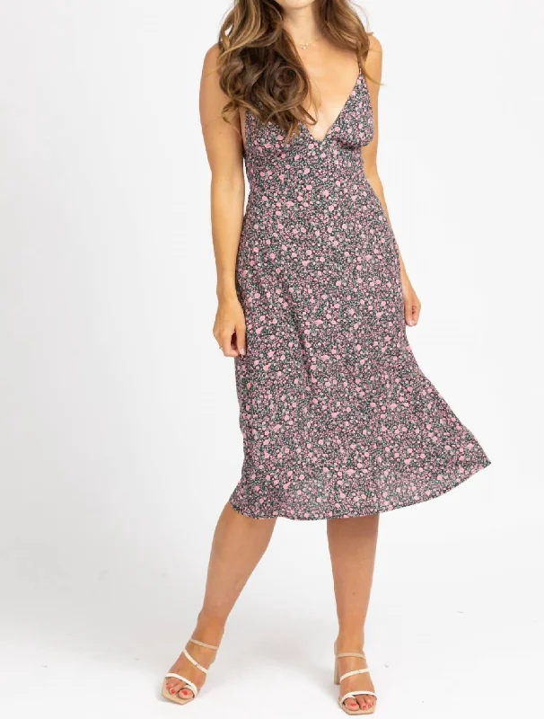 Moisture wicking Triangle Midi Dress In Vintage Rose