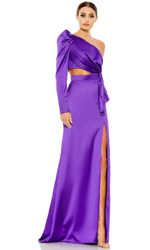 Trendy Traveler Ieena Duggal 49570